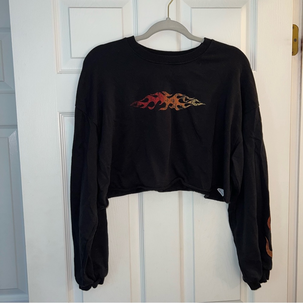 Garage crop top
